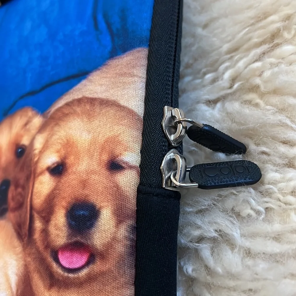 iColor chrome-book/tablet case. Measurement 9 inches X 12.2 inches. - Picture 5 of 6